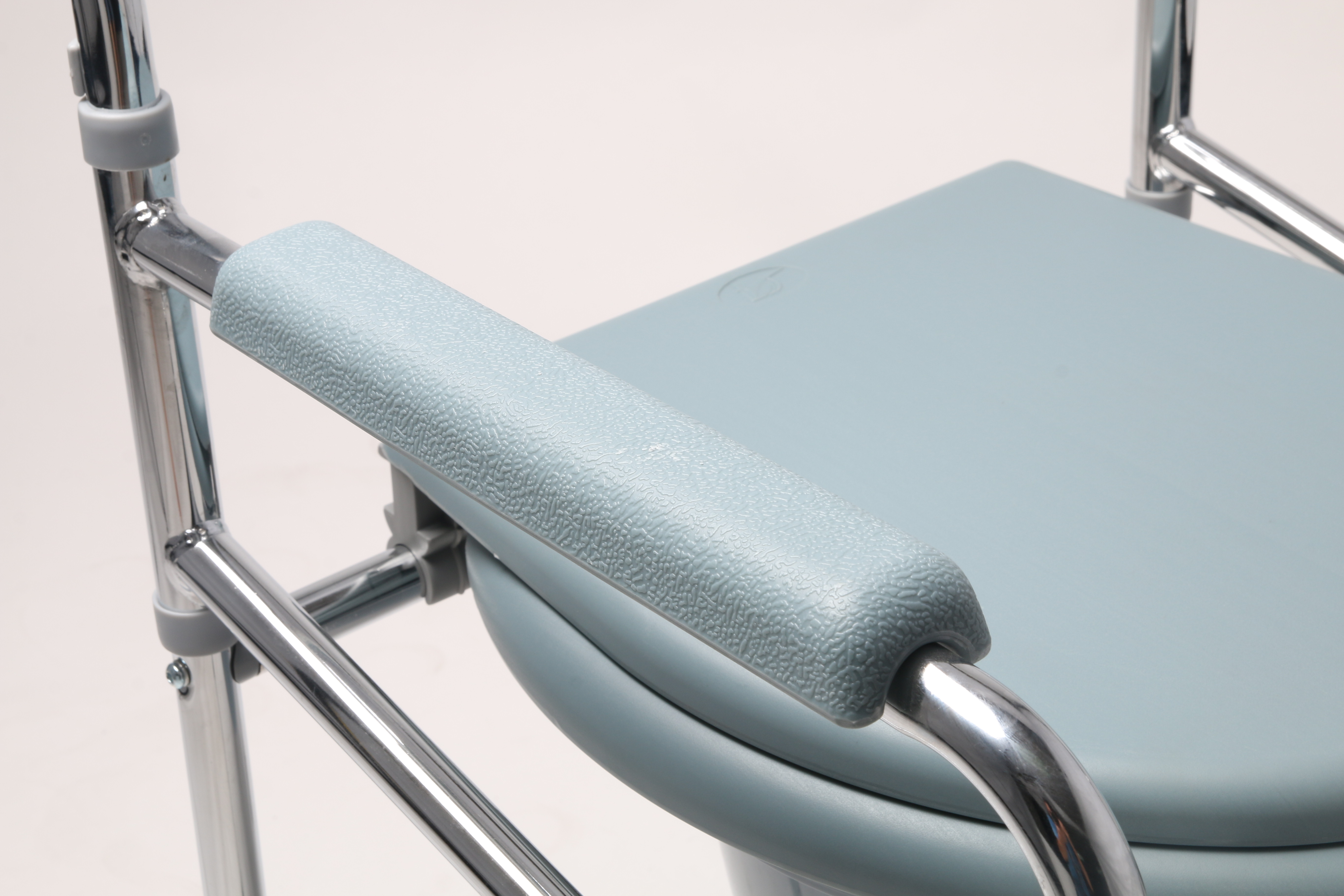 toilet seat chair for elderly