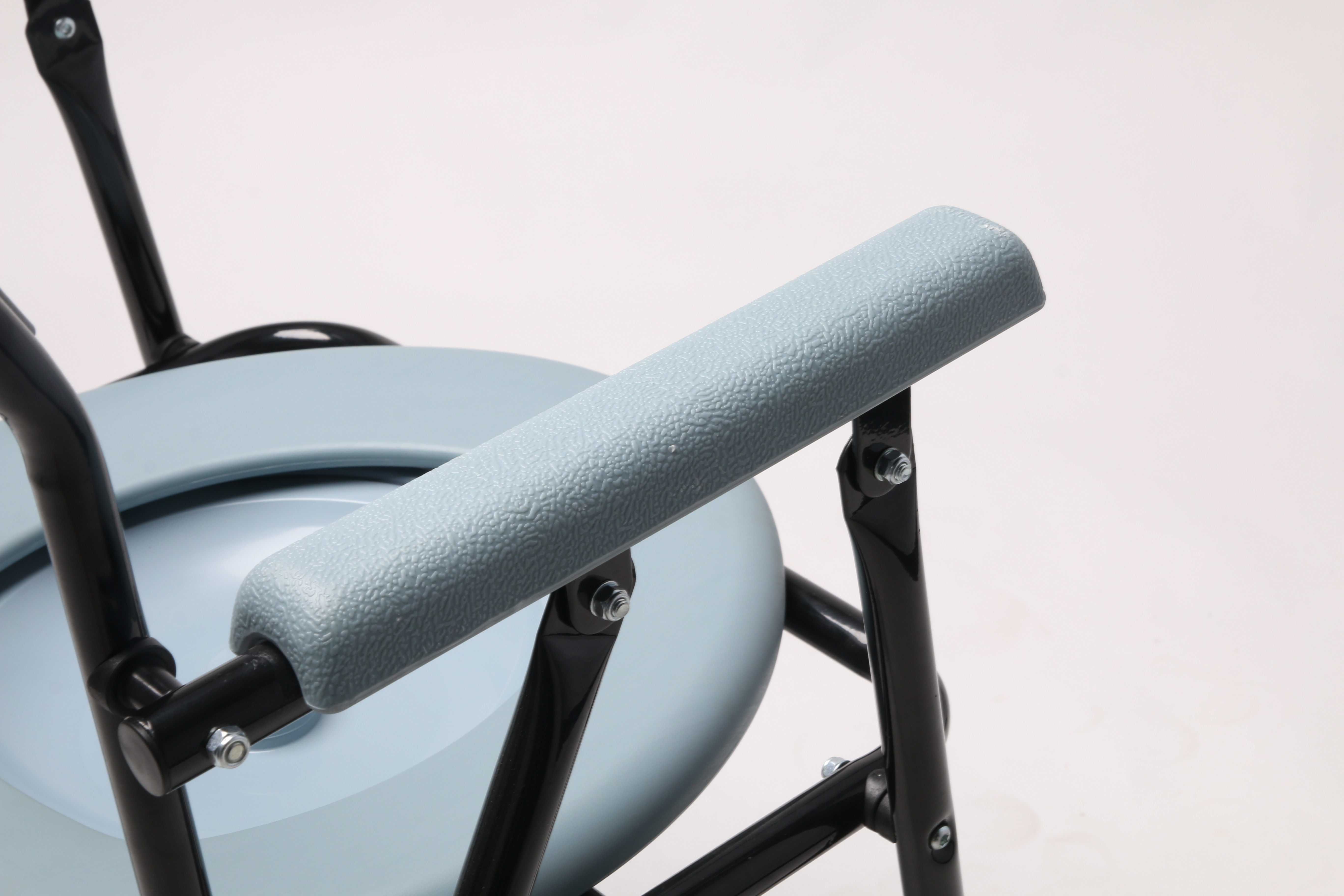 portable toilet chair