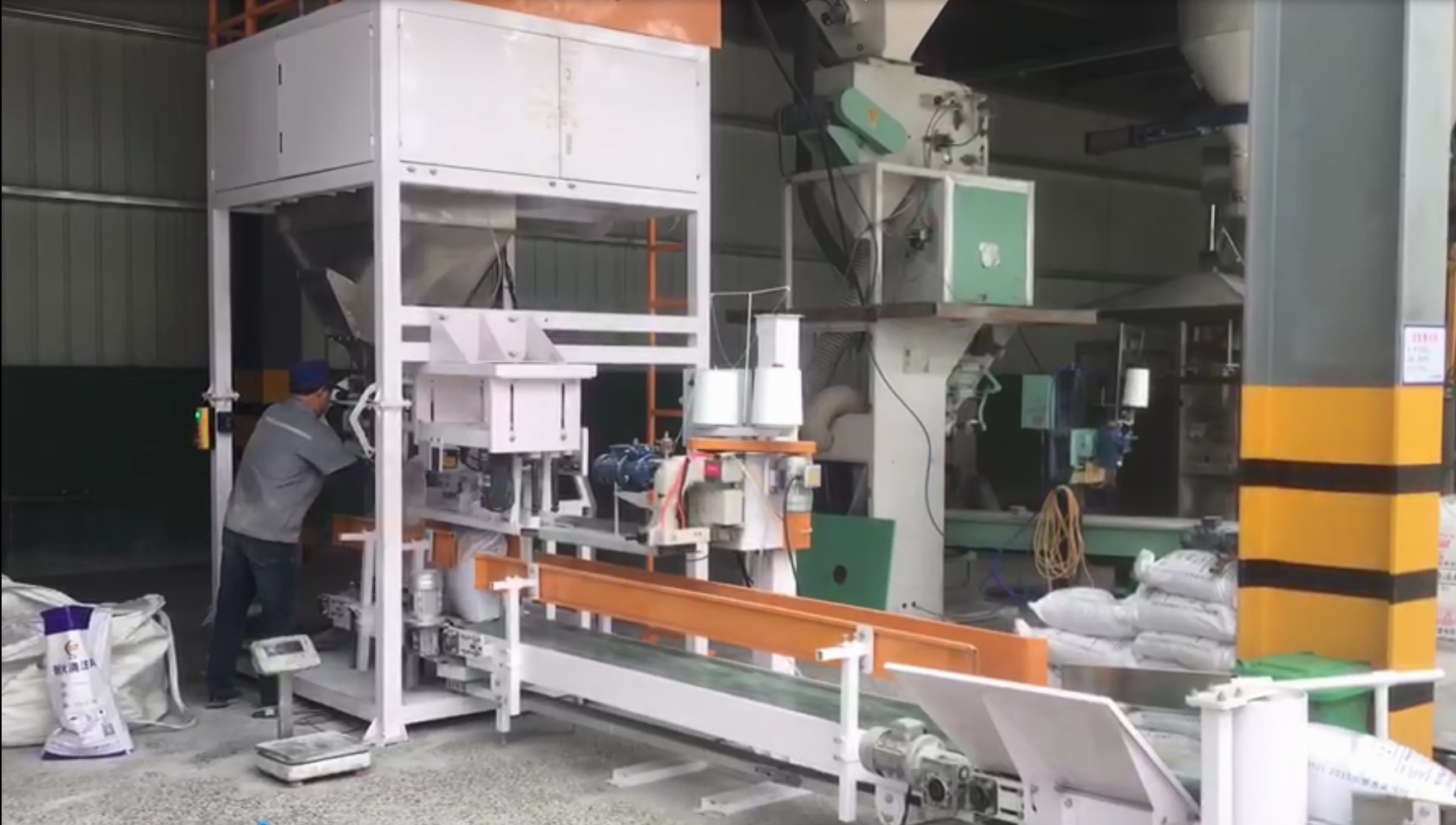 Open top bag automatic filling machine CORINMAC