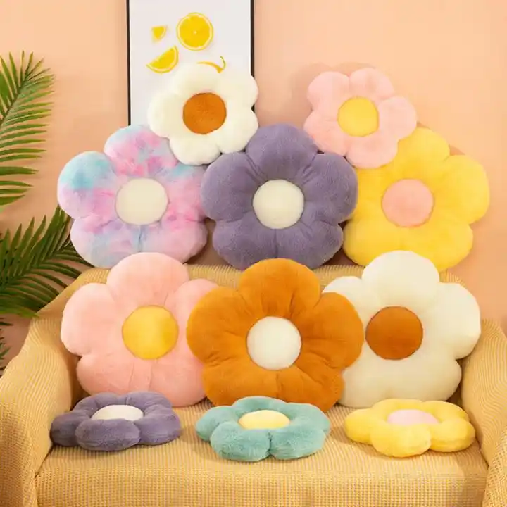 Daisy Flower Plush Pillow Stuffed Sofa Throw Pillow Office Chair
