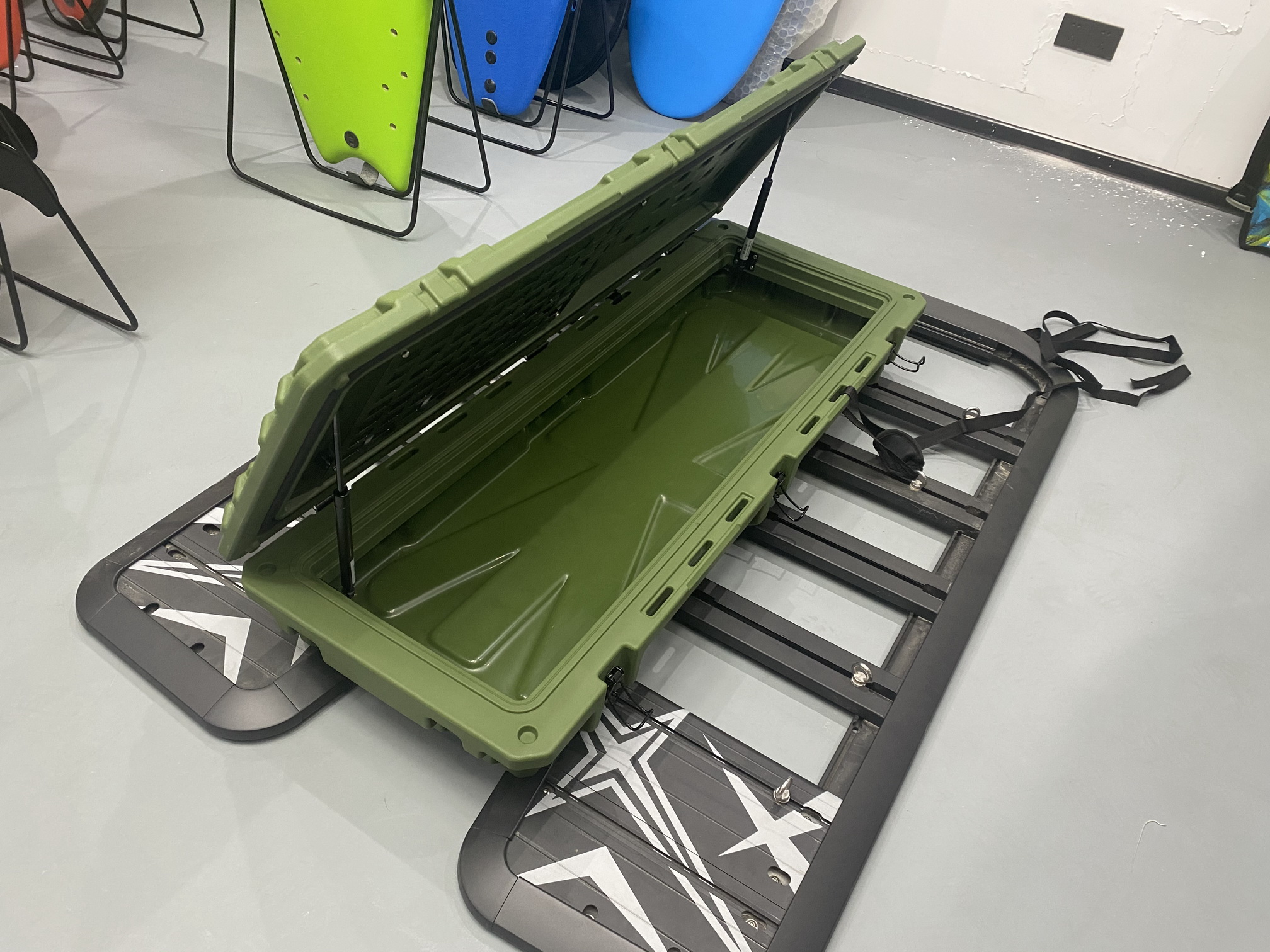 80L and 125L overlanding vehicle Plastic Cargo gear Case Rotomolding