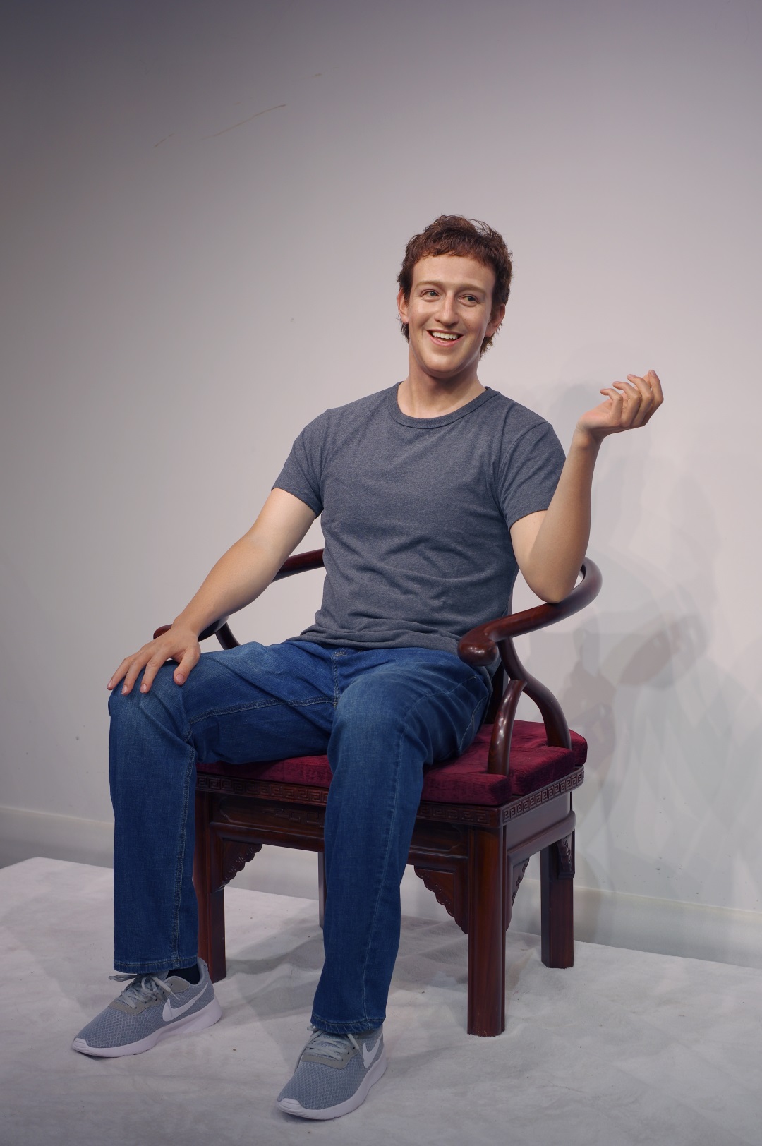 High Simulation Celebrity Mark Zuckerberg Fullscale Wax Figure