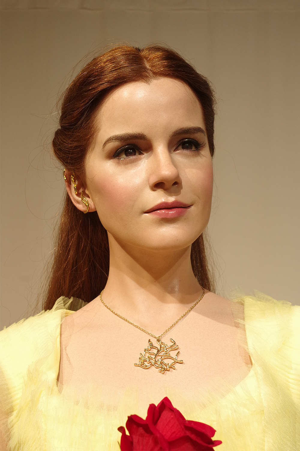 Top 10 Best Wax Mannequins of Celebrities and Reasons? DXDF，Grand