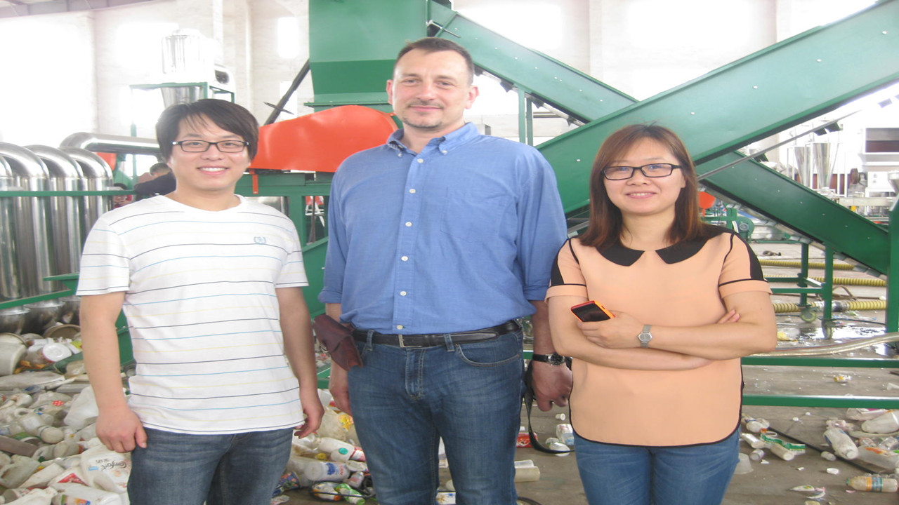 Pologne Machine de recyclage de plastique HDPE 500-800 kg/h