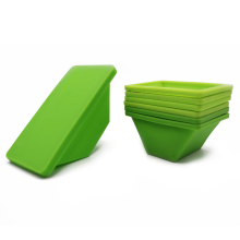 Triangle lunch box Silicone Lunch Box Oven and Microwave Safe Food Grade Lunch Box
