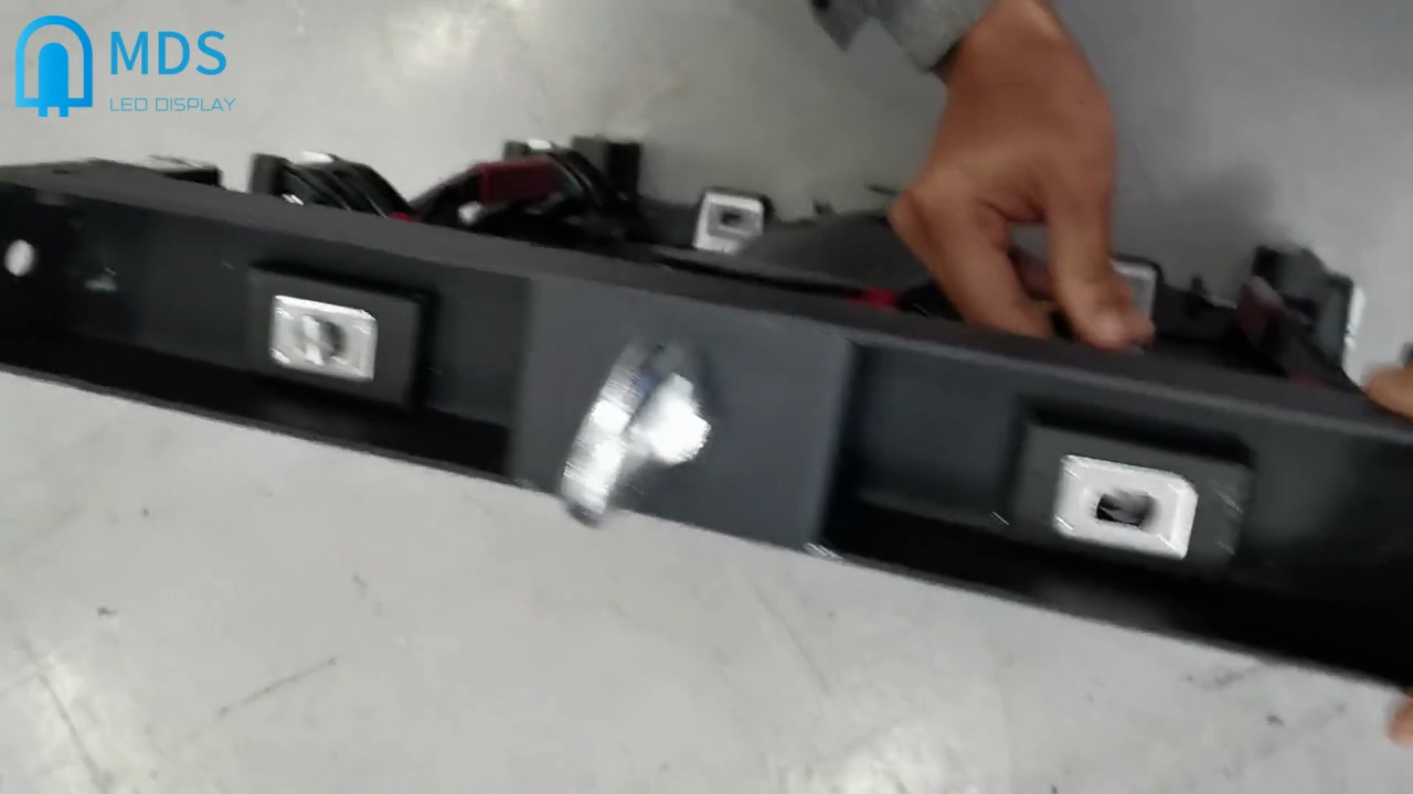 Hanging Screen and Stacking Screen Installation Video SHENZHEN MDS