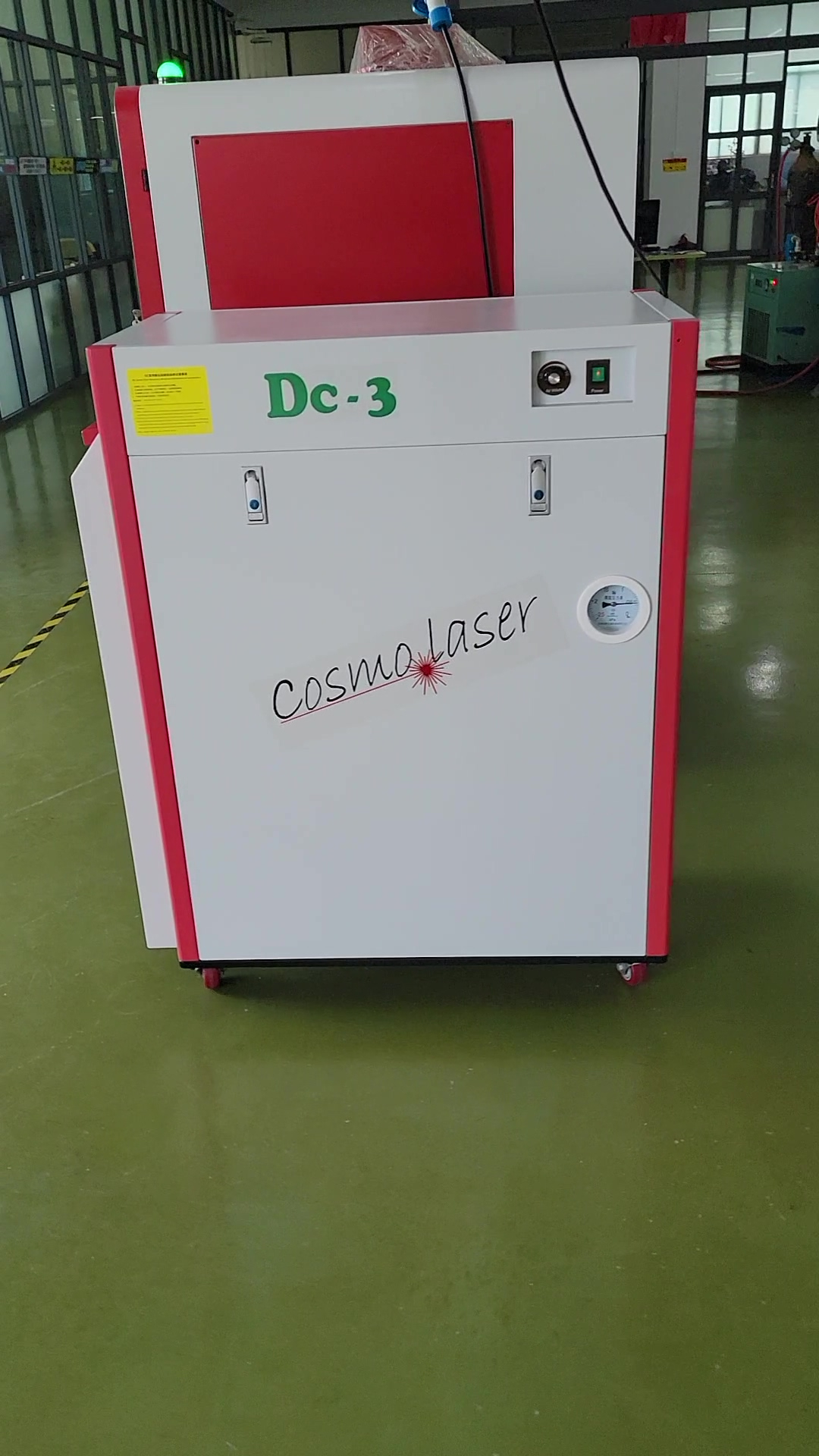 laser cutting machine with a dust collector