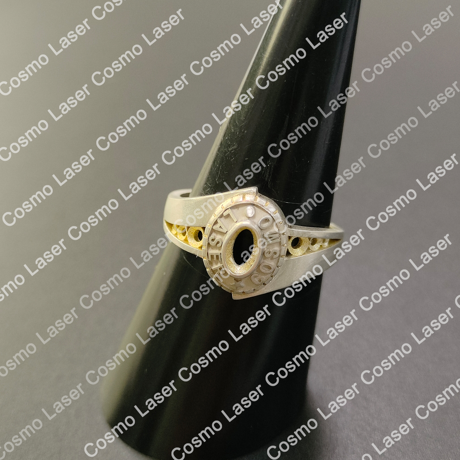 Laser Engraving Signet Ring