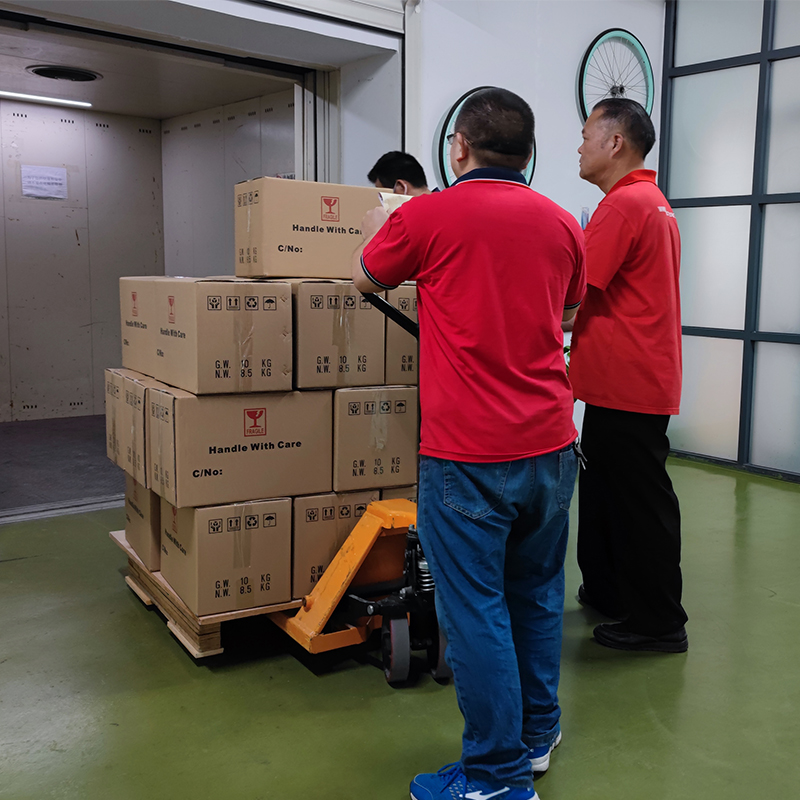 Cosmo Shipments and Consignment