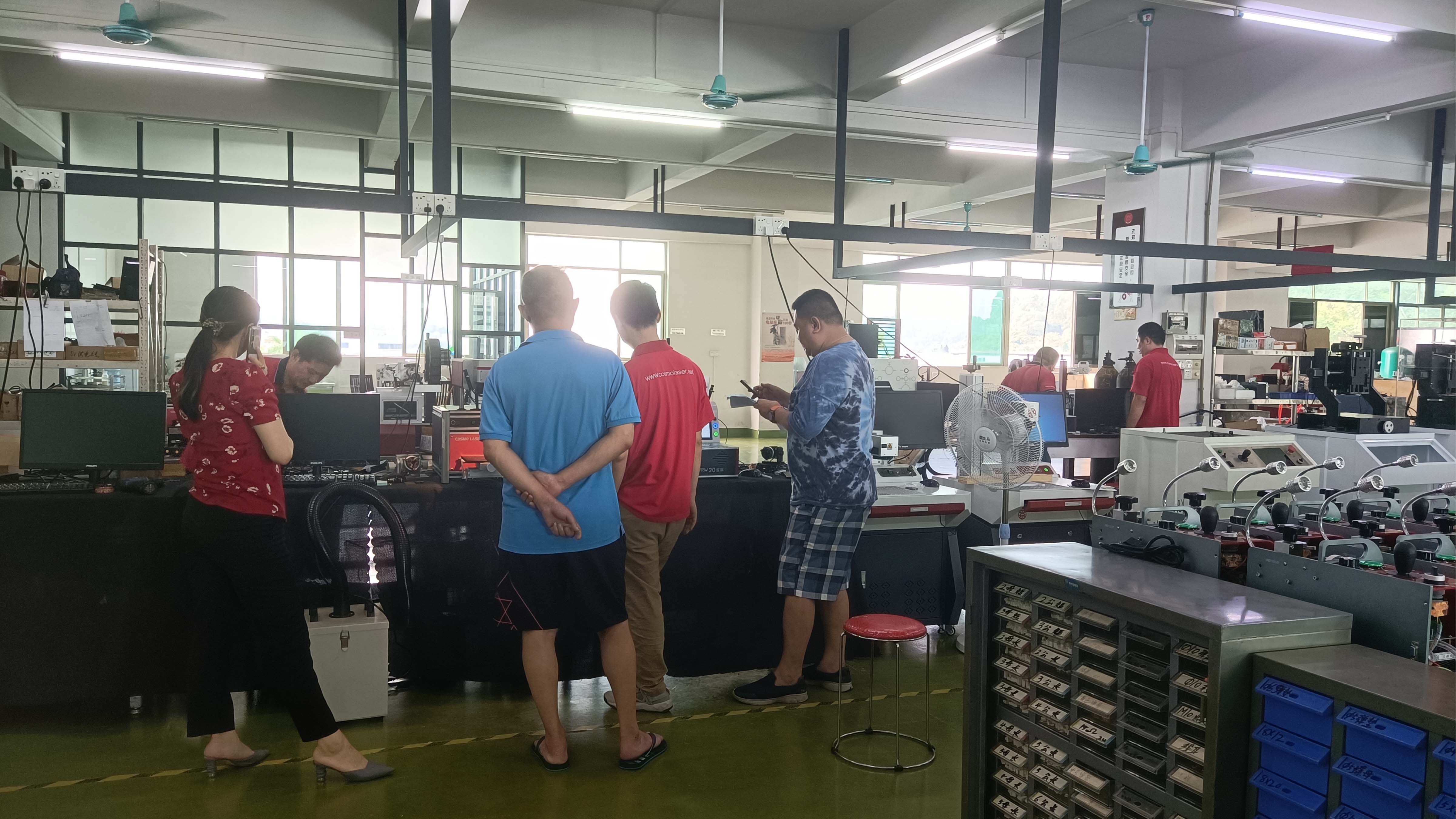 Cosmo Customer Visting