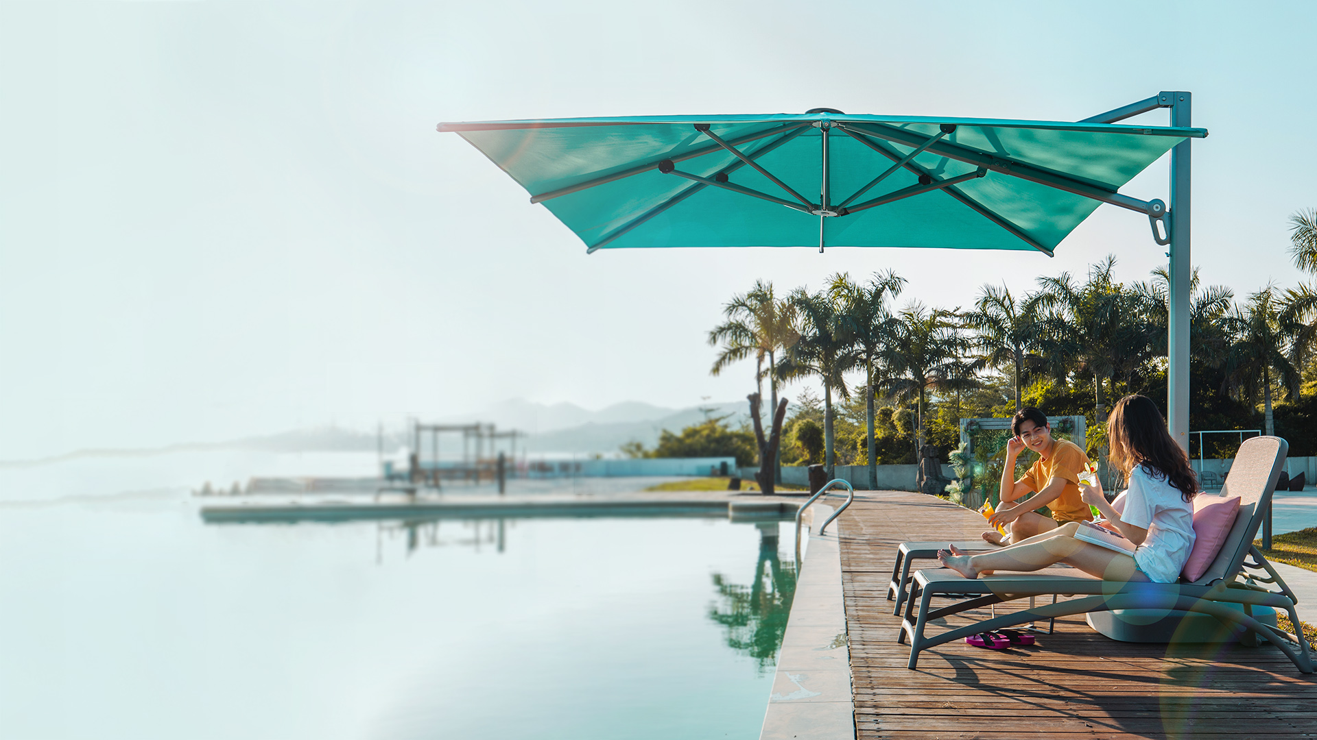 hotel infinity pool cantilever umbrella