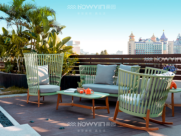 Outdoor furniture set