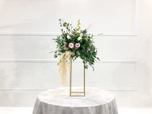 Factory Direct Sales Decorative Odorless Gift Floral Arrangement Table Centerpieces