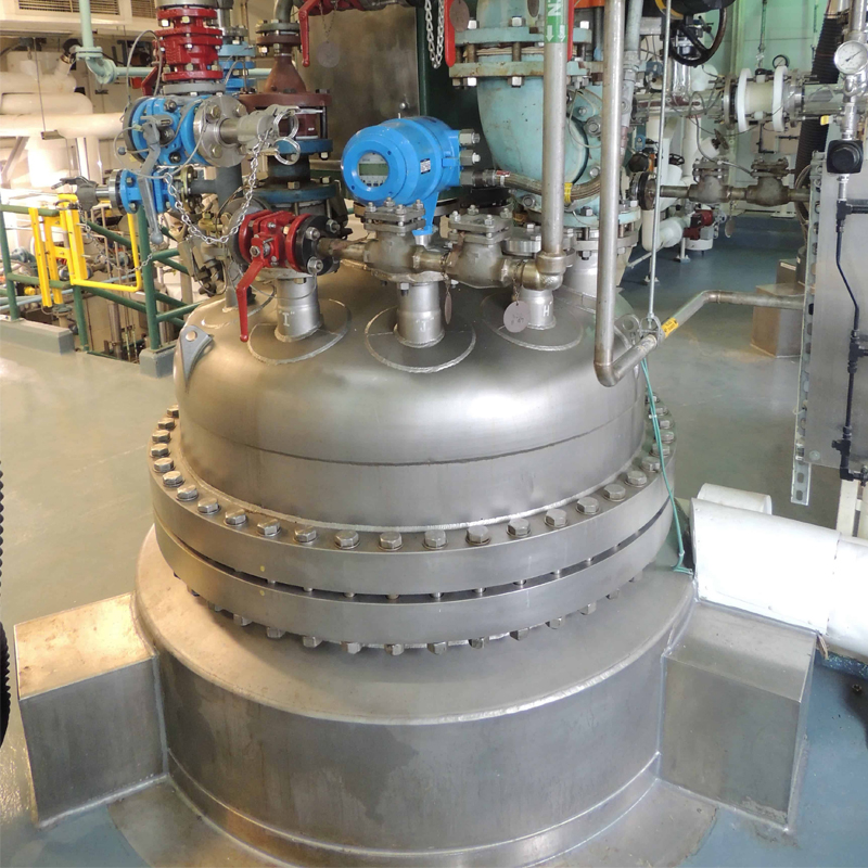 Lithium battery reactor