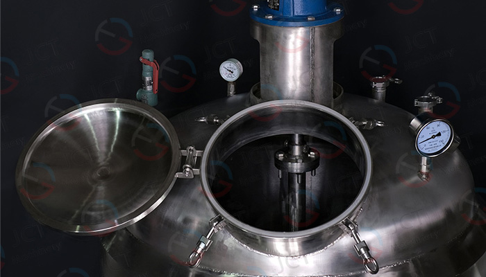 Vakuum-Harzreaktor vacuum reactor