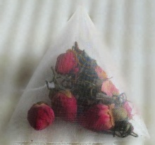 high quality Nylon Packing material empty bag pyramid tea bag packing roll material