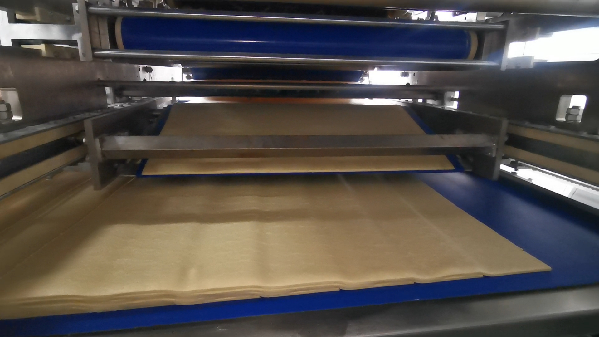  Sheet Cutting Laminator Products | APEX 