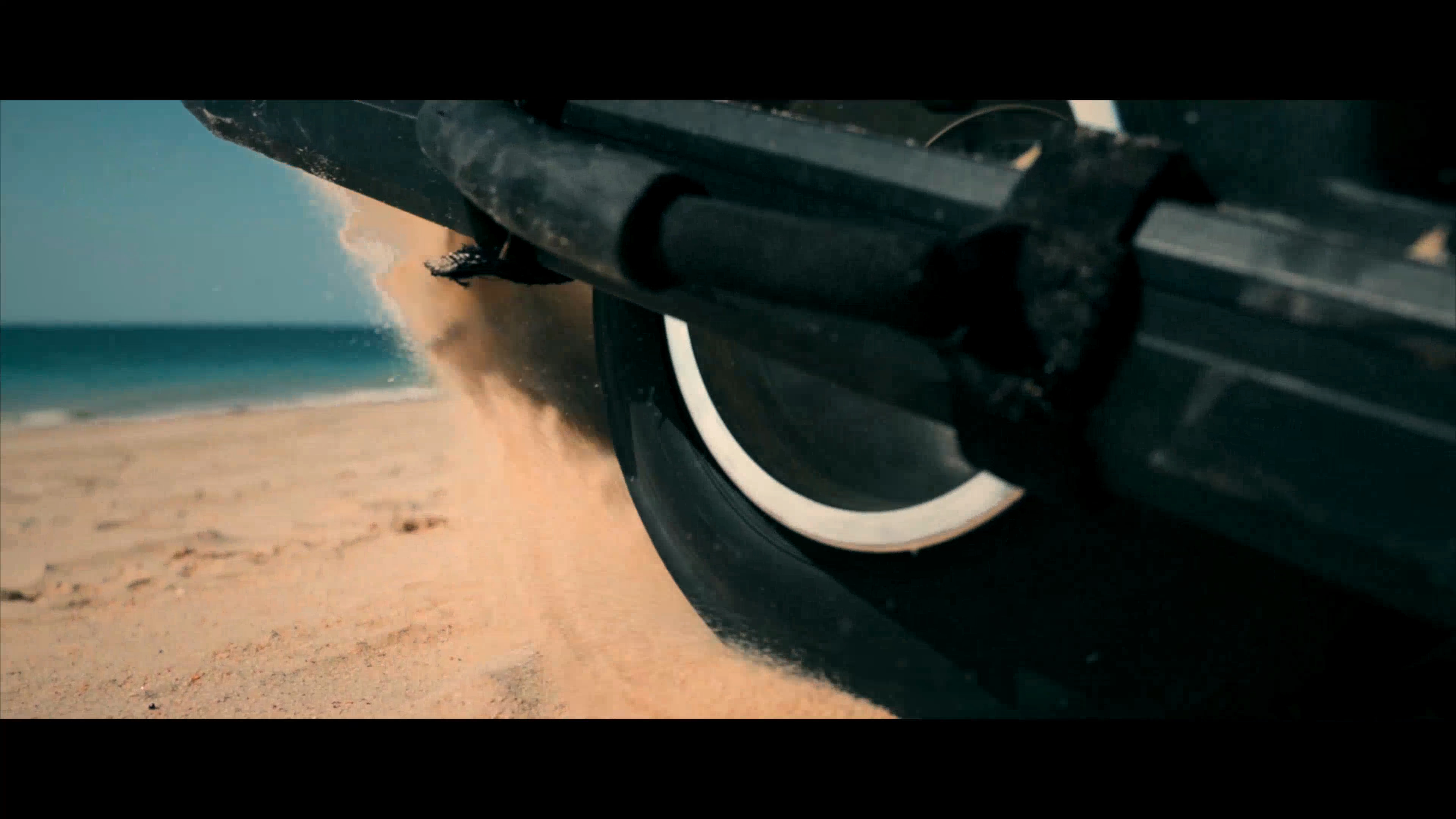 Conquer Any Terrain: The Versatile FUNKYWHEEL Electric Skateboard for