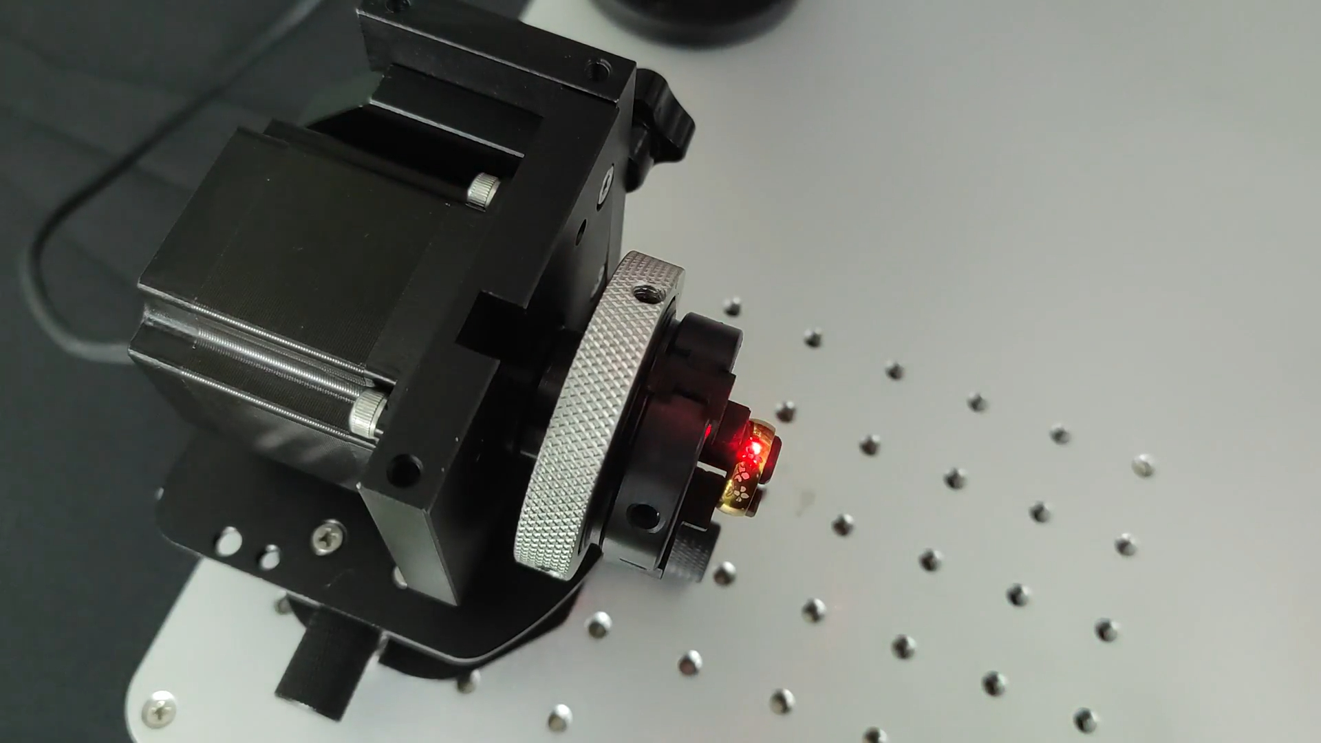 marking outside ring