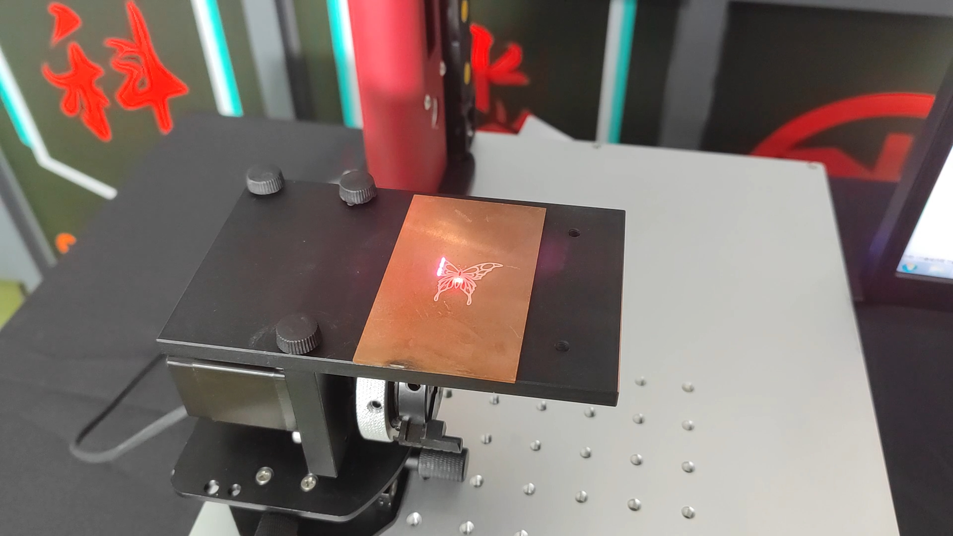 laser marking flat surface
